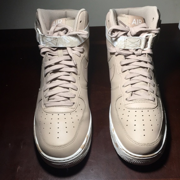 Nike Air Force 1 High ‘Dip Dye’ - Picture 2 of 5